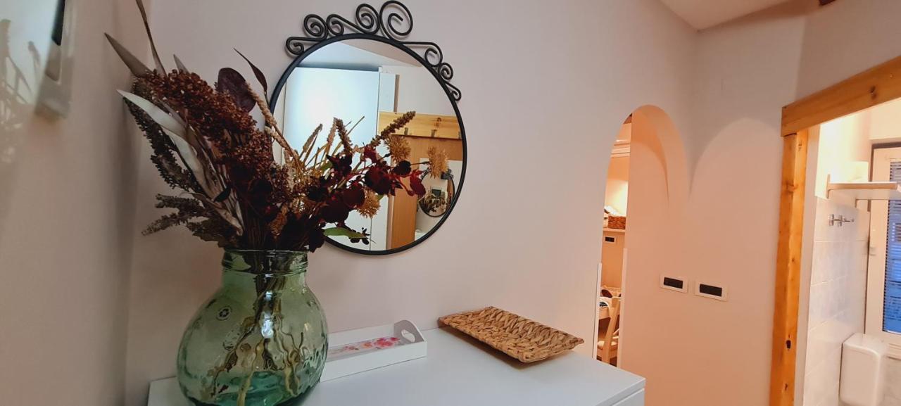 Studio Apartments Malu Пула Экстерьер фото
